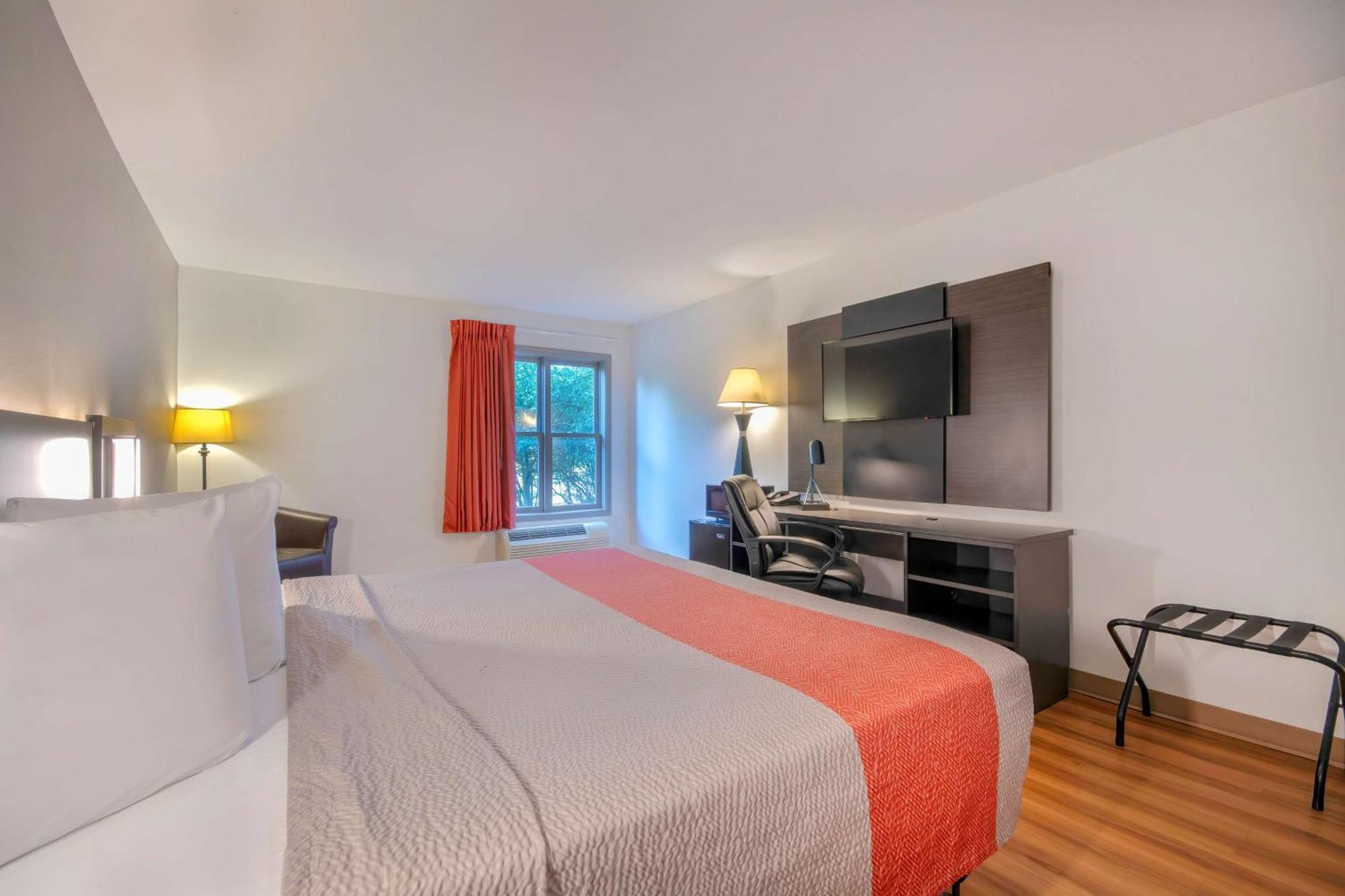 Motel 6 Walton, Ky - Richwood - Cincinnati Airport South Bagian luar foto