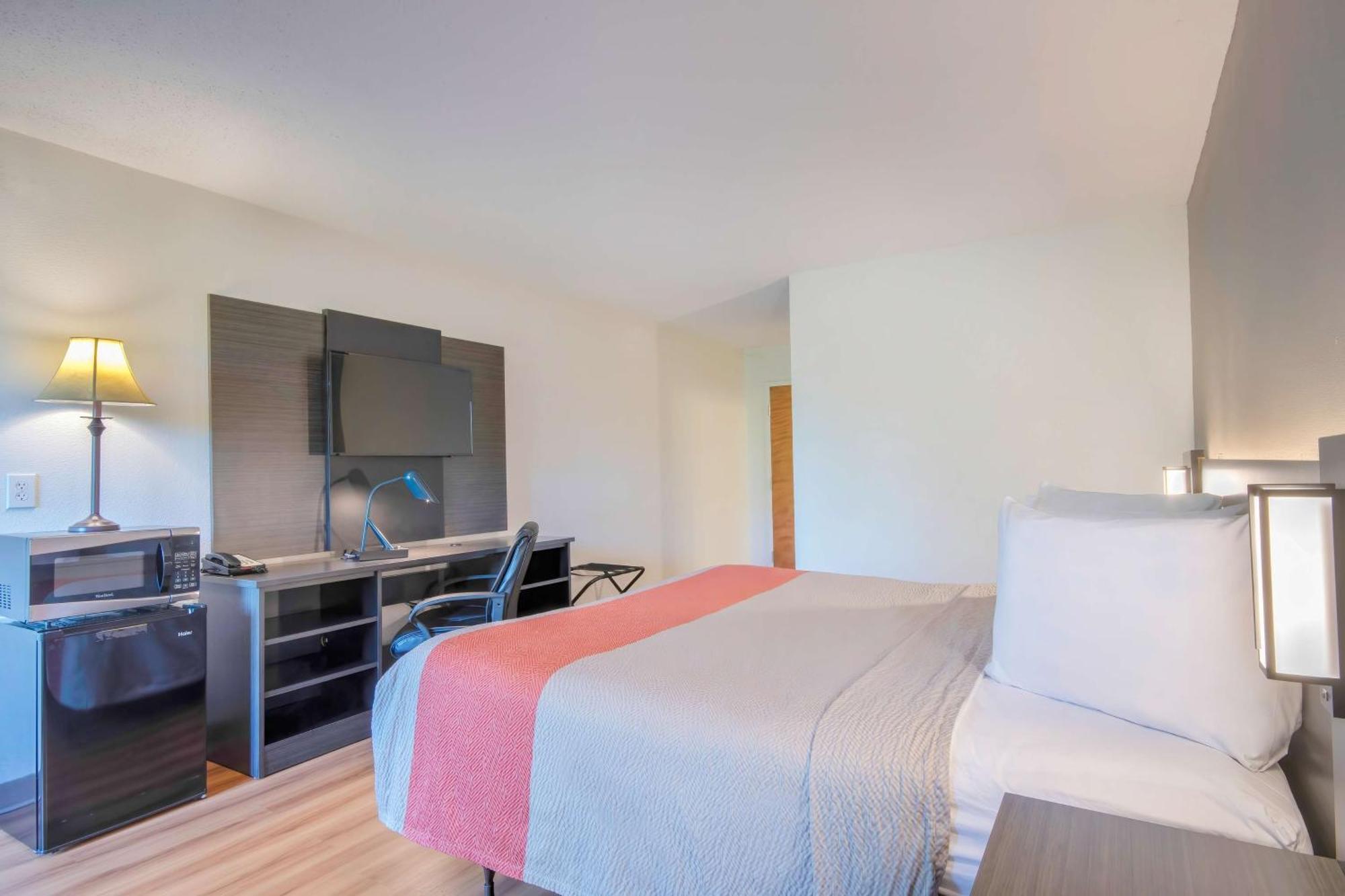 Motel 6 Walton, Ky - Richwood - Cincinnati Airport South Bagian luar foto