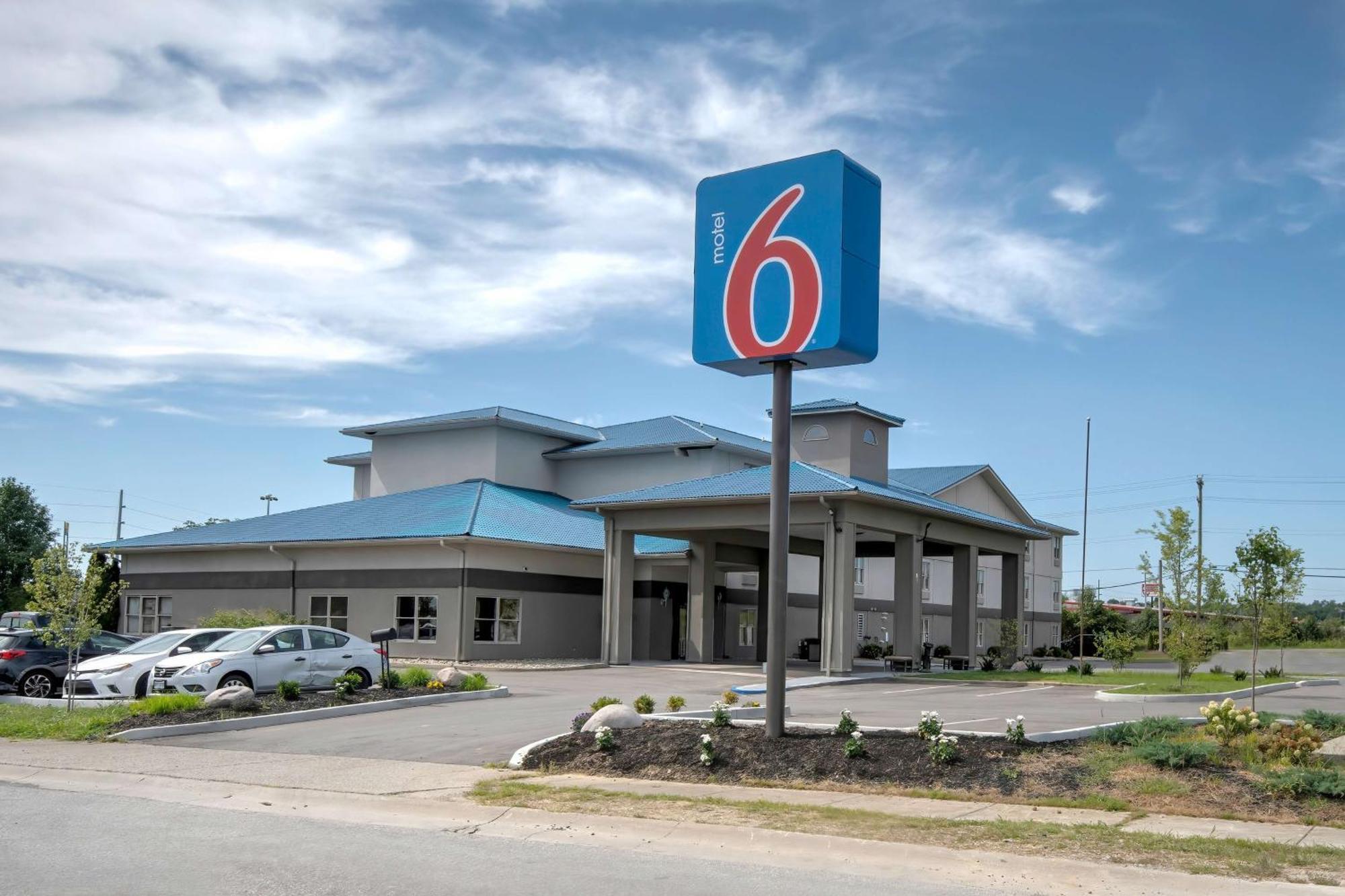 Motel 6 Walton, Ky - Richwood - Cincinnati Airport South Bagian luar foto